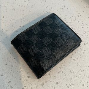 Used authentic LV mens wallet